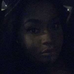 Meet your Posher, Samone